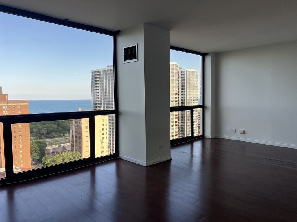 4343 N Clarendon Avenue - Photo 31