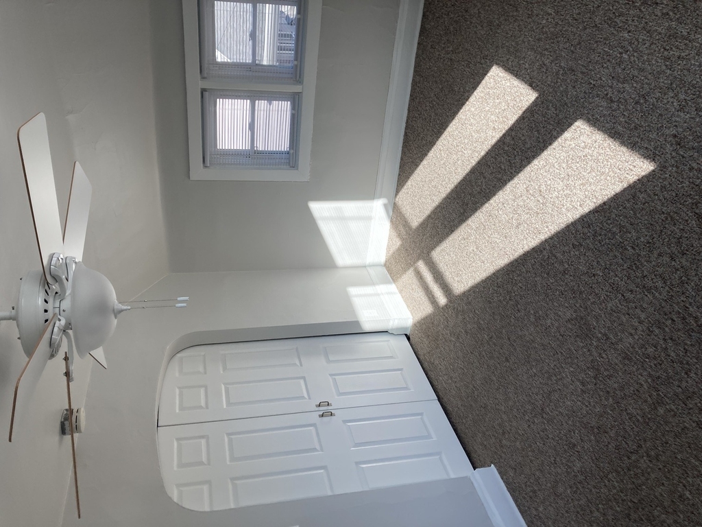 5425 Webster Street - Photo 8