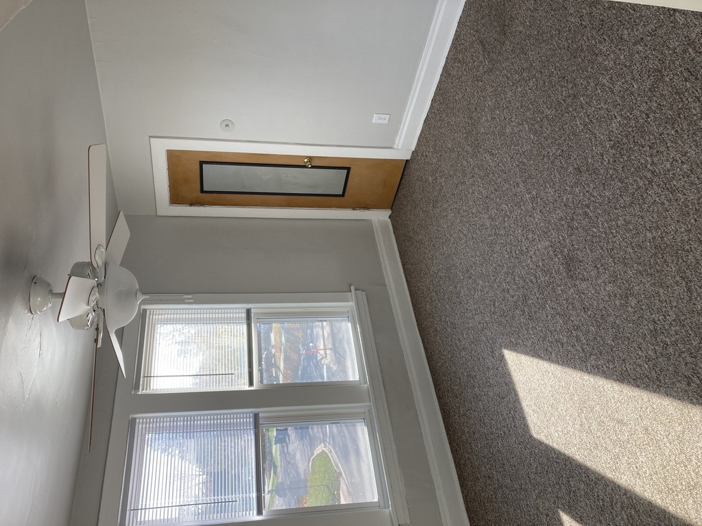 5425 Webster Street - Photo 9