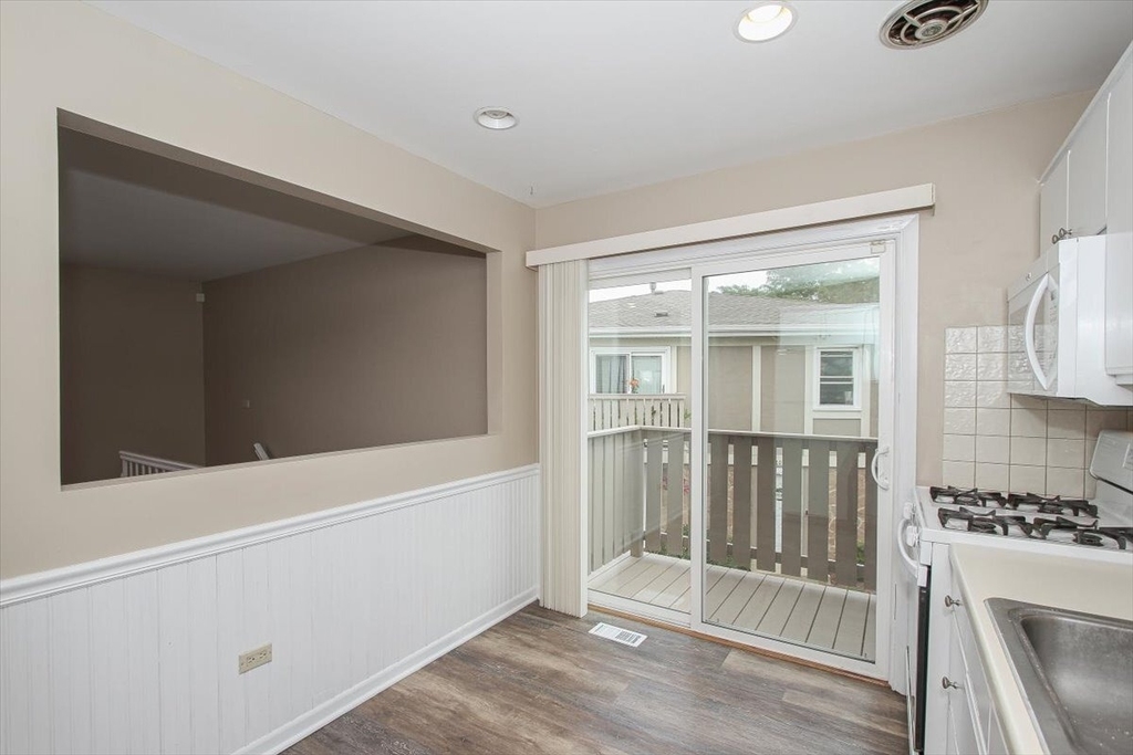 1063 Hampton Harbor - Photo 11