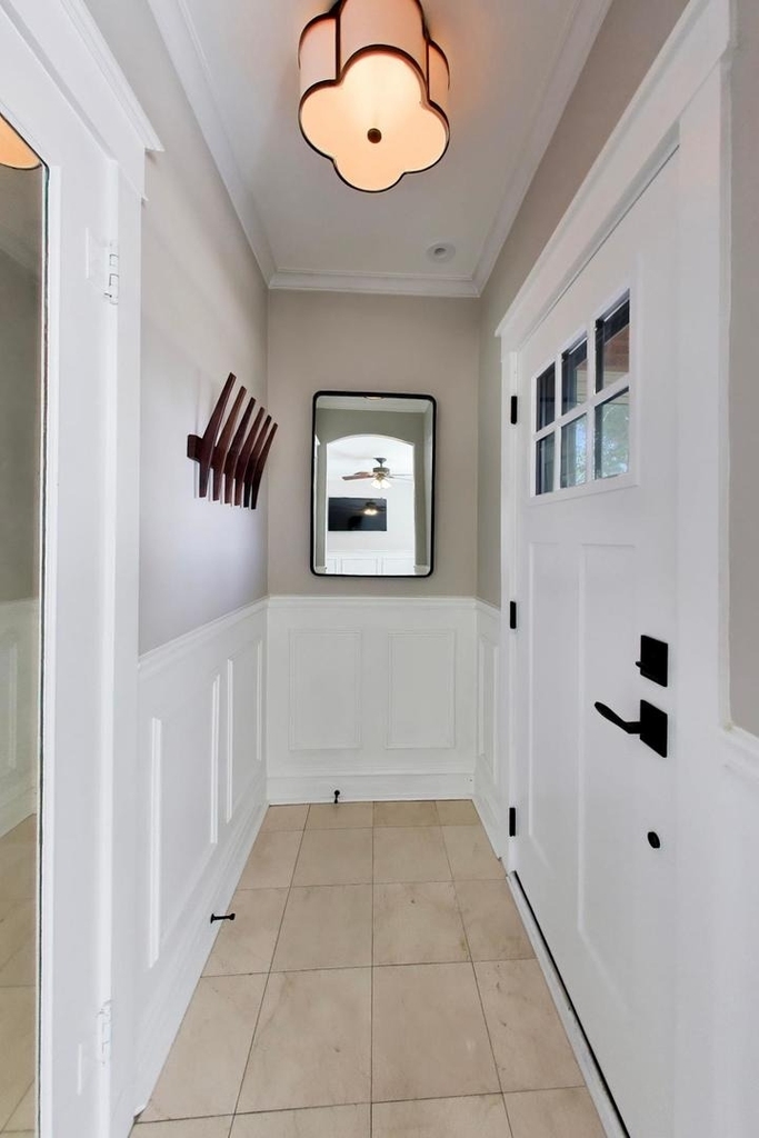 7922 W Elmgrove Drive - Photo 2