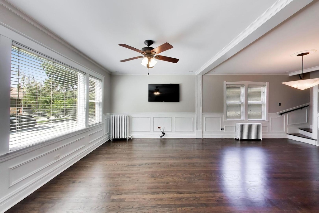 7922 W Elmgrove Drive - Photo 3
