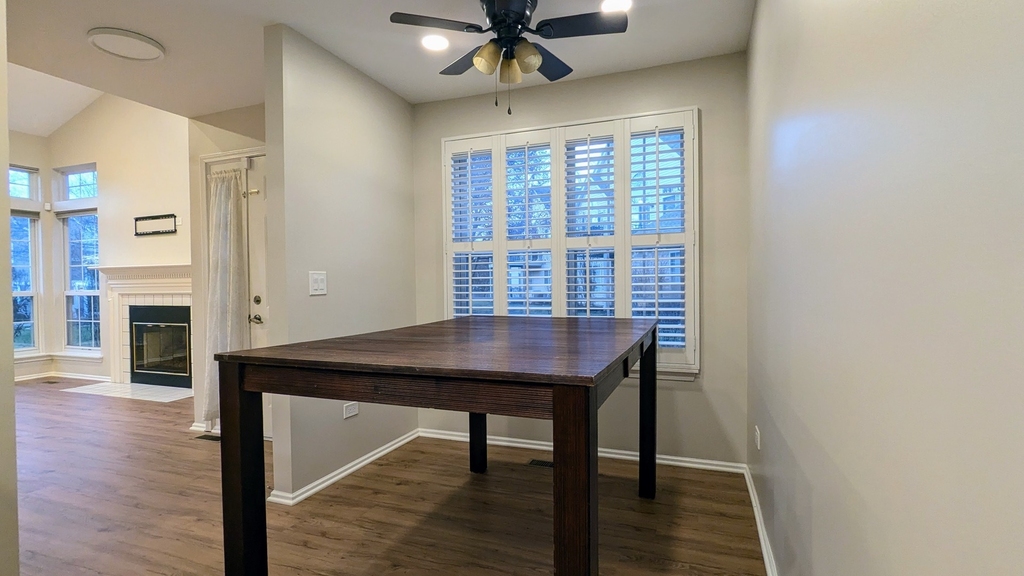 1628 Columbia Circle - Photo 6