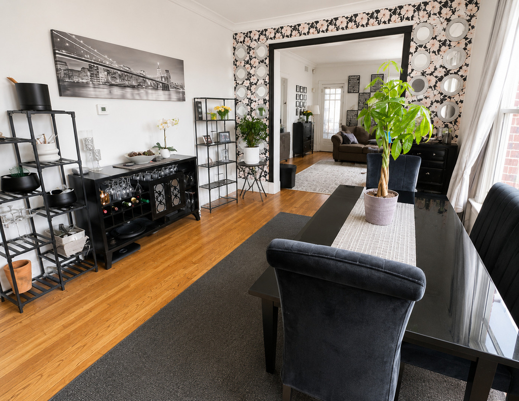 1726 W Carmen Avenue - Photo 1
