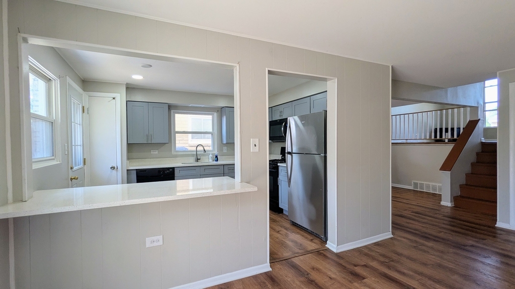 382 Dover Drive - Photo 6
