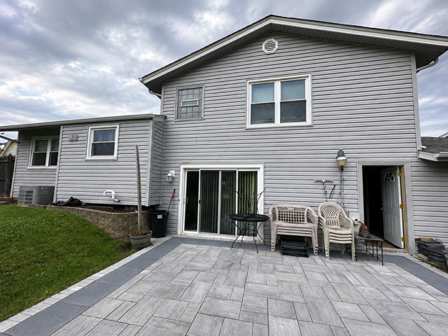 425 Ardglass Court - Photo 9