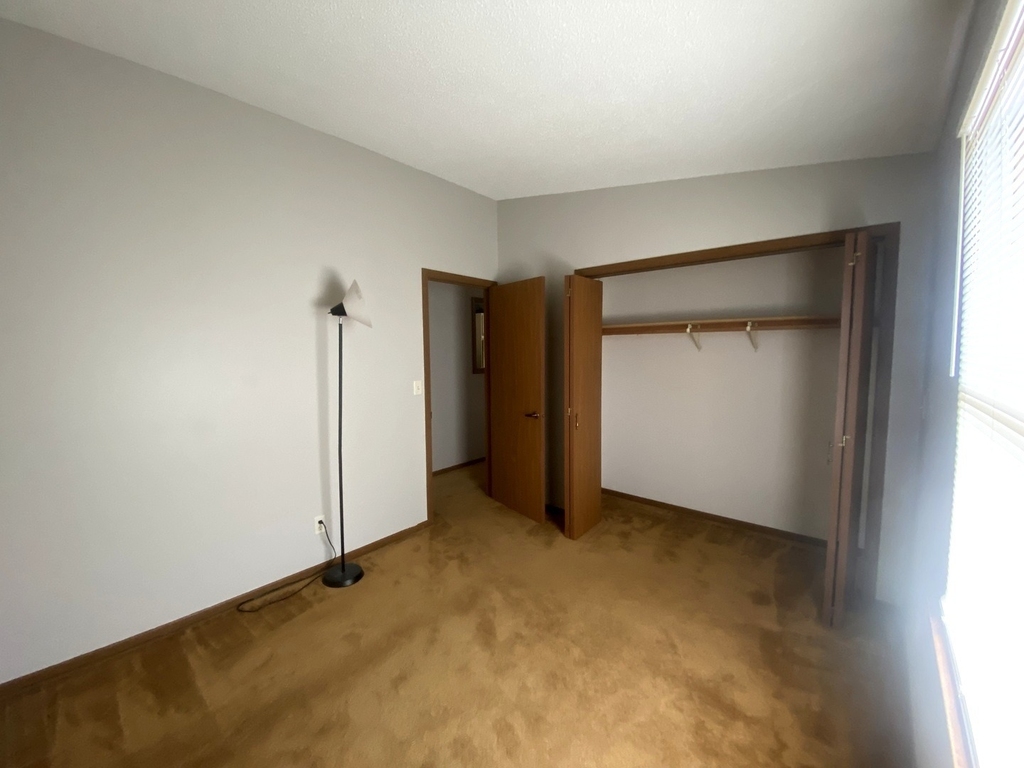 1826 Kerrybrook Court - Photo 3