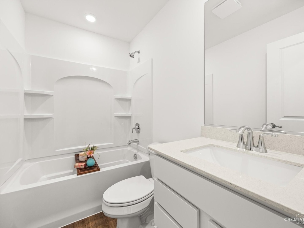 385 Danforth Drive - Photo 17