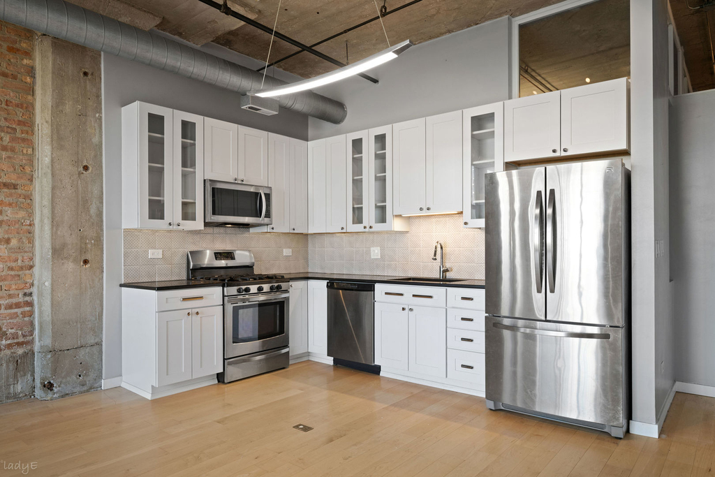 1516 S Wabash Avenue - Photo 4