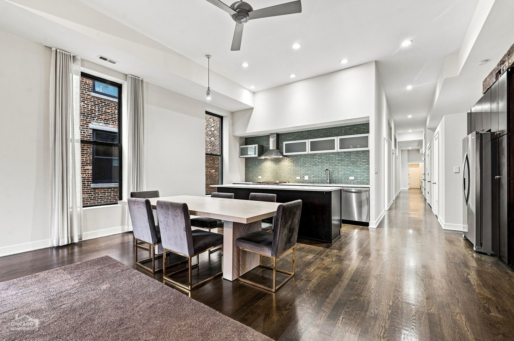 114 N Aberdeen Street - Photo 5