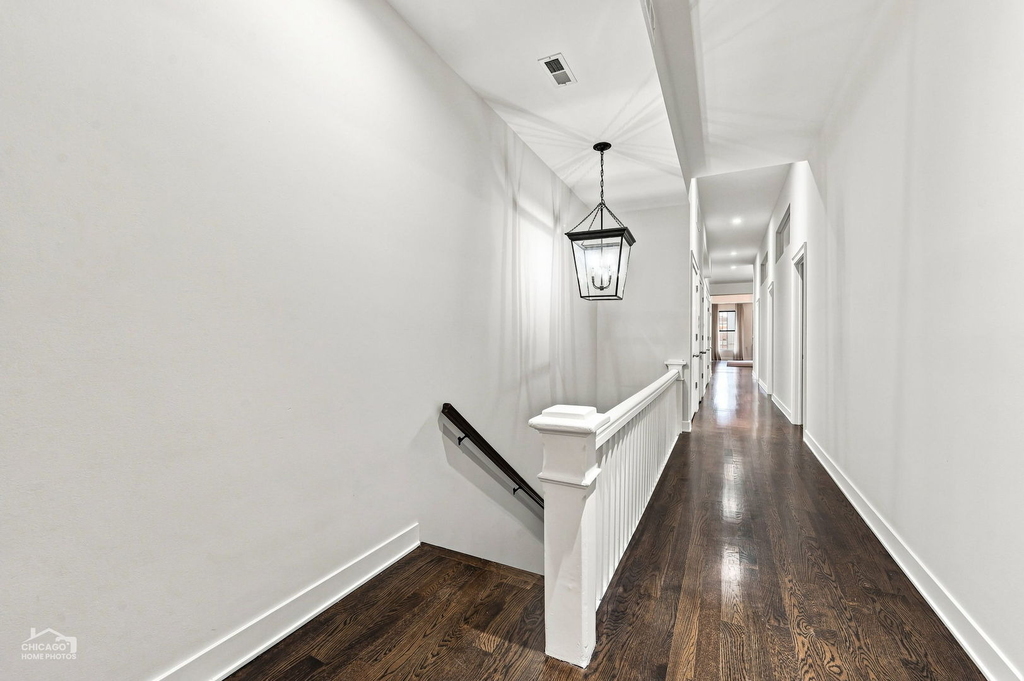 114 N Aberdeen Street - Photo 10