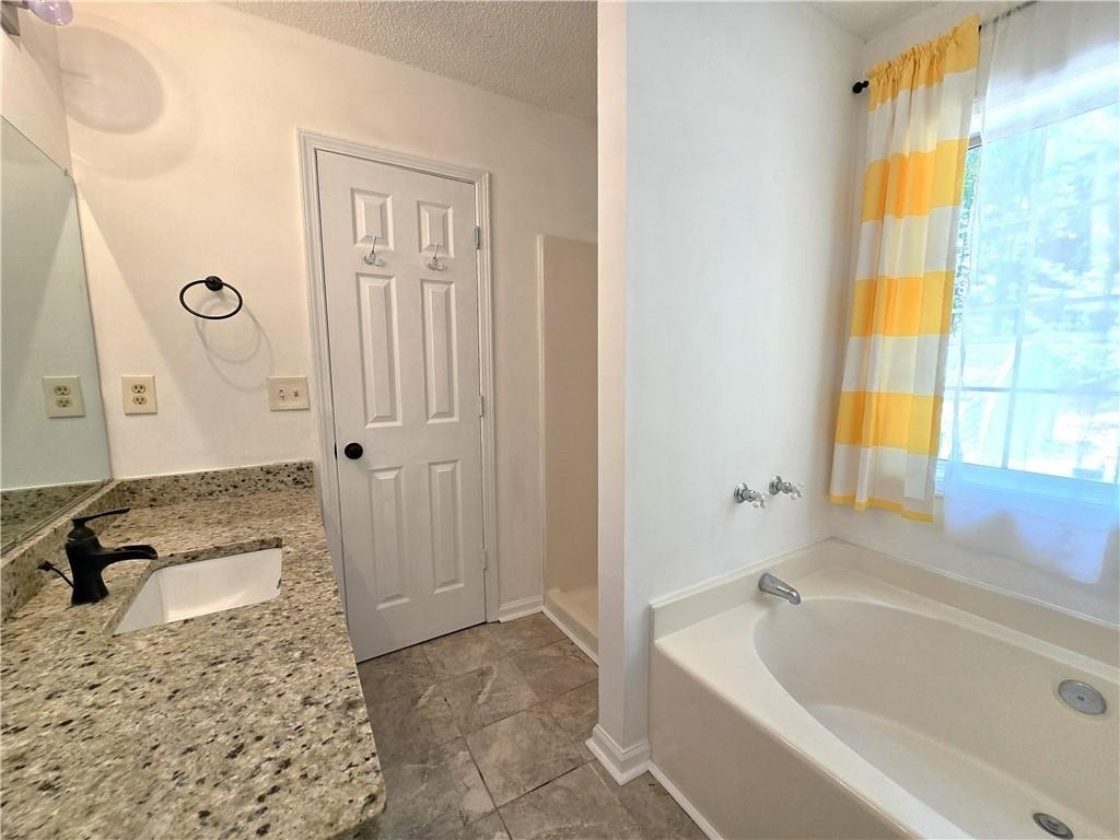 245 Crofton Ridge - Photo 14