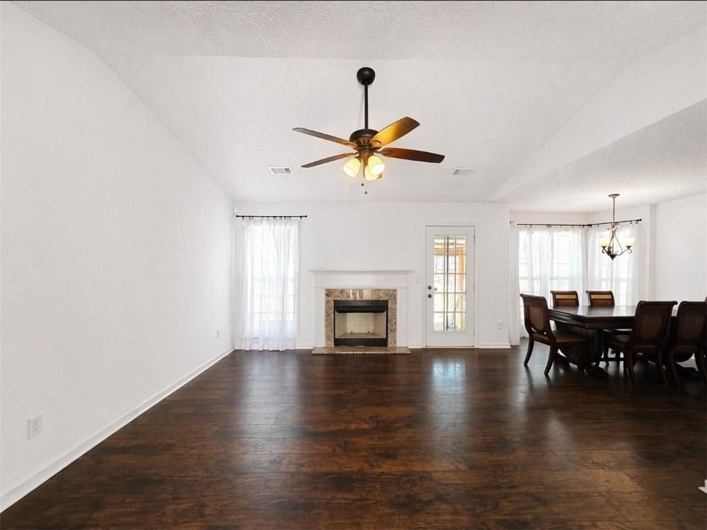 245 Crofton Ridge - Photo 4