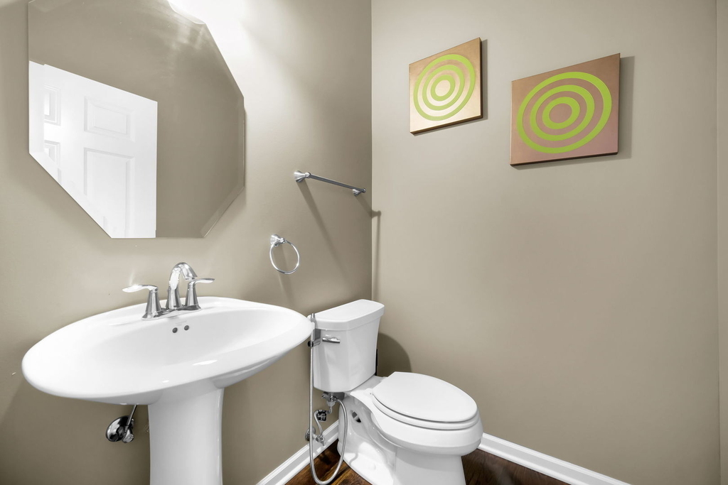1031 Ravendale Court - Photo 14