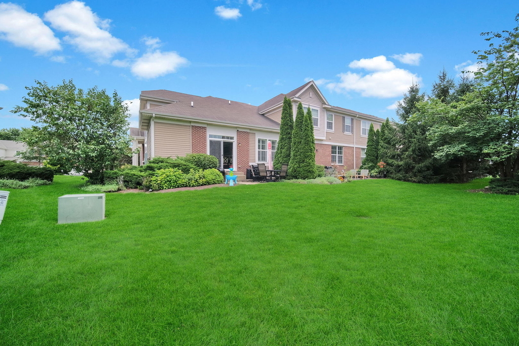 1031 Ravendale Court - Photo 37
