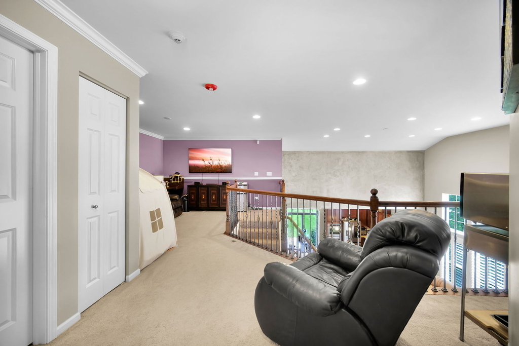 1031 Ravendale Court - Photo 21