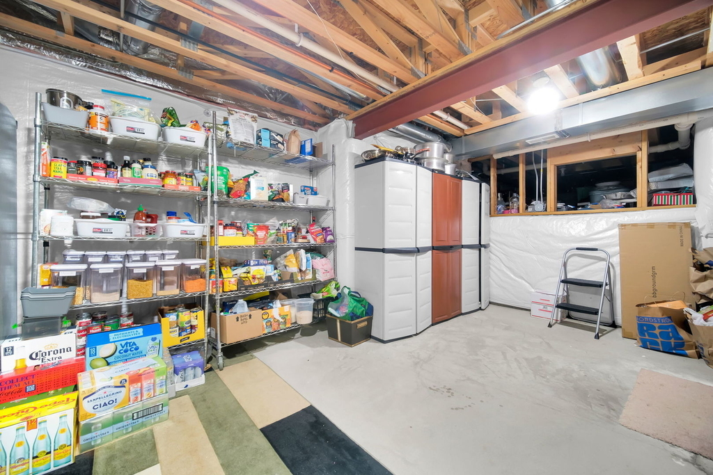 1031 Ravendale Court - Photo 32