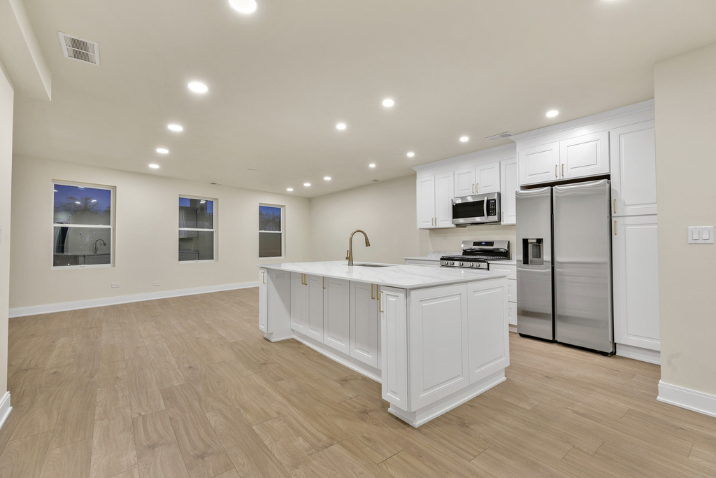 317 Canal Street - Photo 1