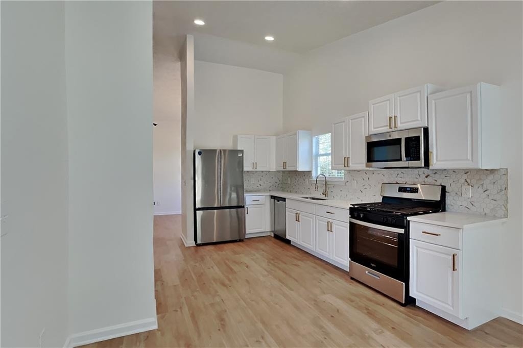 410 Crestbend Lane - Photo 4