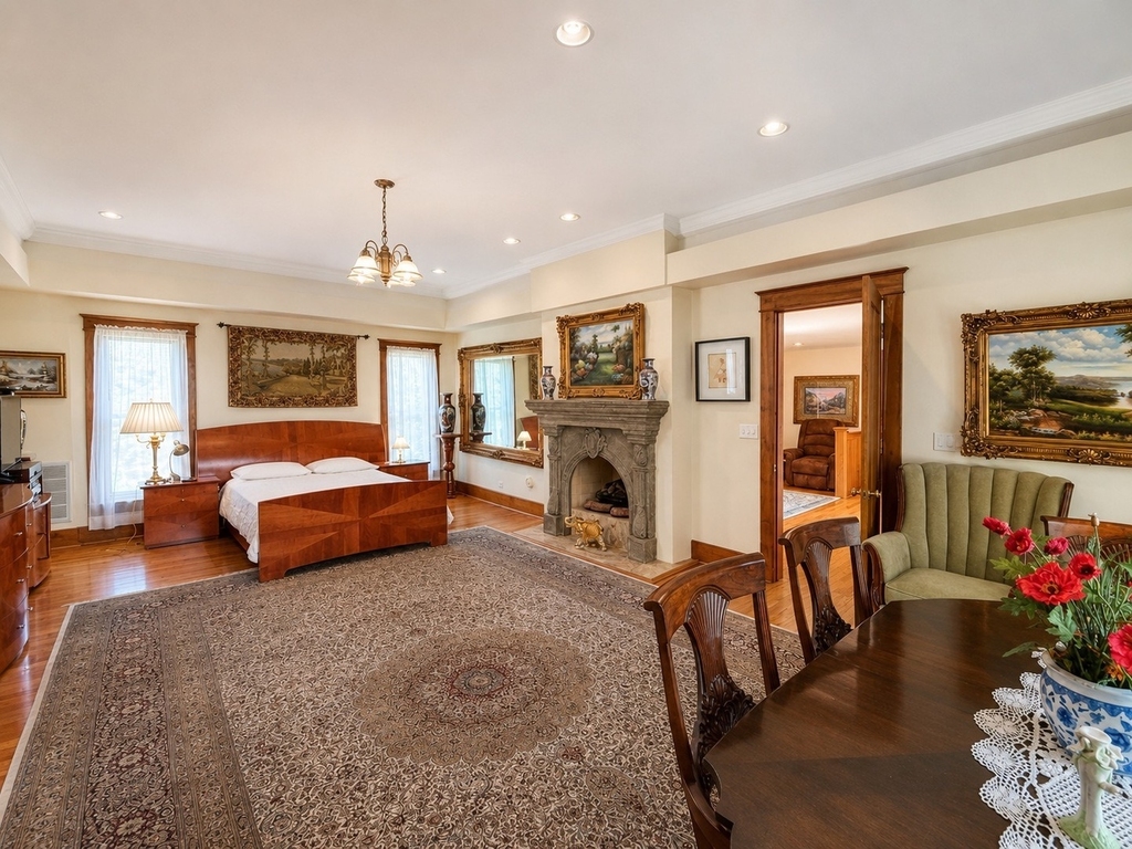 1506 Oswego Road - Photo 5