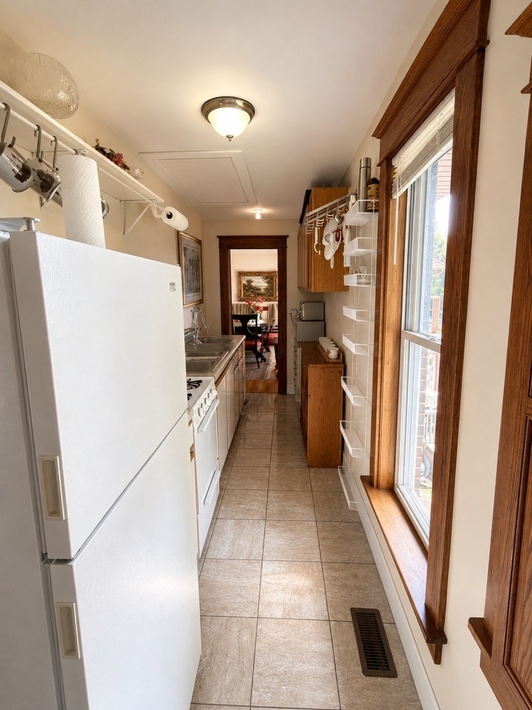 1506 Oswego Road - Photo 11