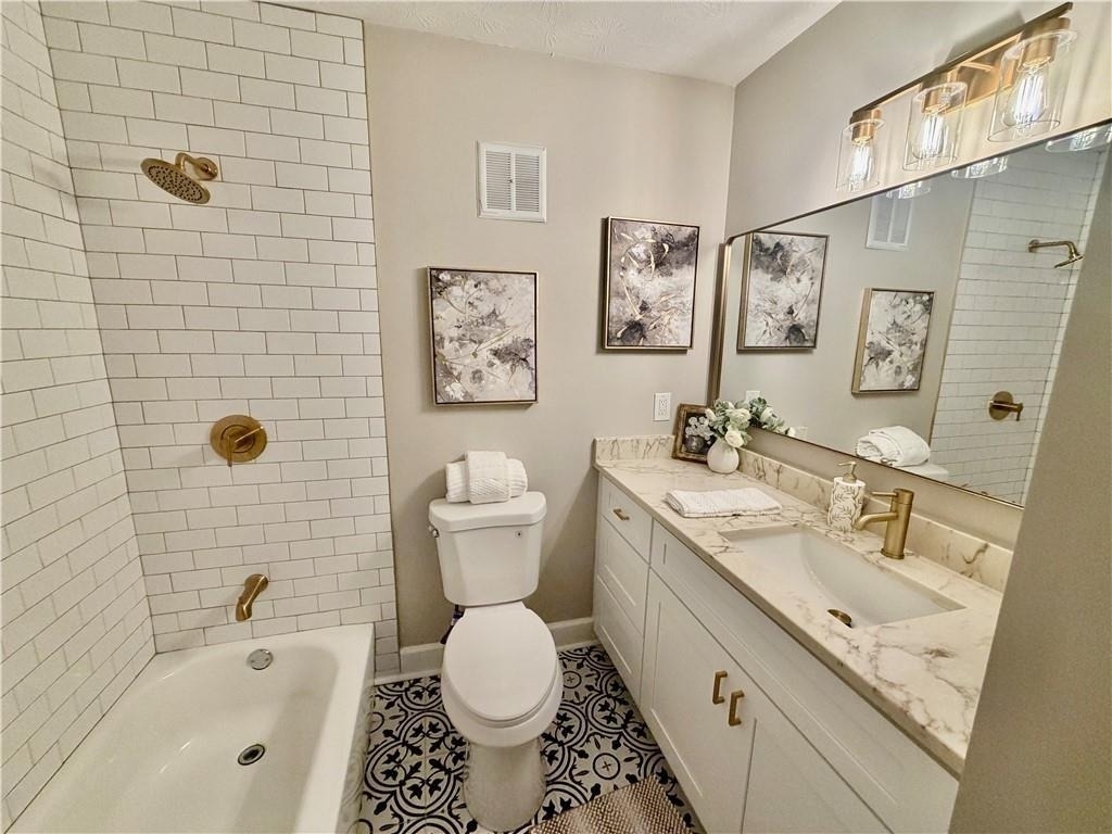 6700 Roswell Road - Photo 2