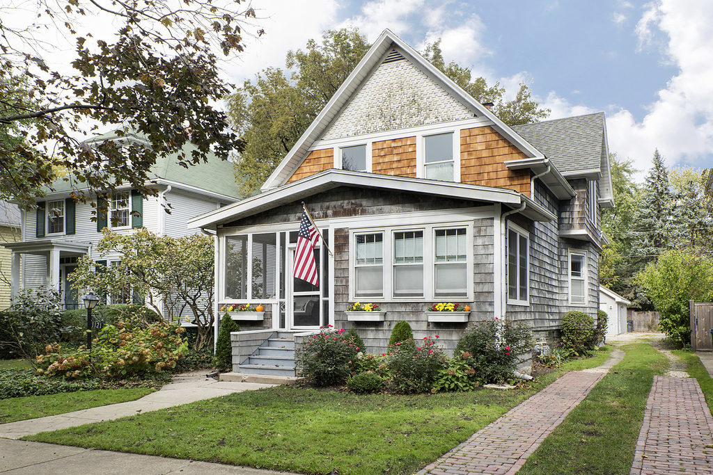 1121 Grant Street - Photo 0