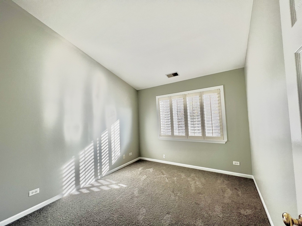 2936 Kentshire Circle - Photo 14