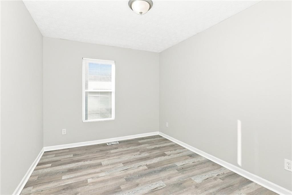 2002 Grove Way - Photo 10