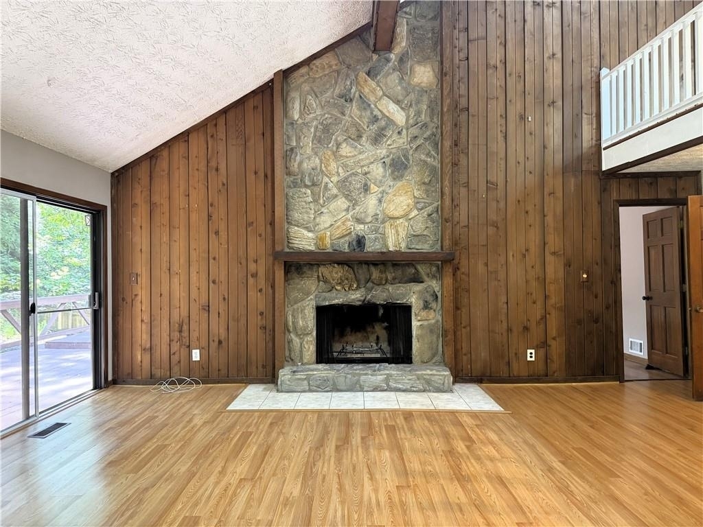 1302 Colony Dr - Photo 7