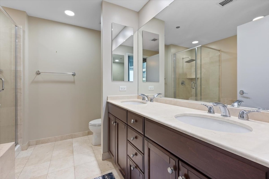600 N Lake Shore Drive - Photo 8