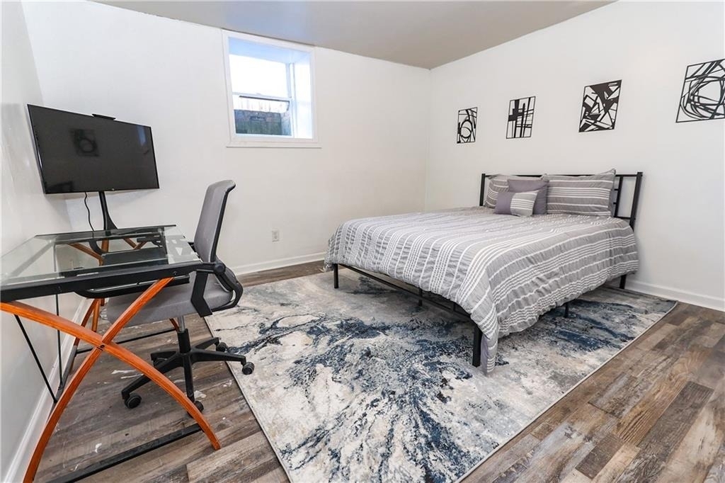 636 Lawton Street - Photo 14
