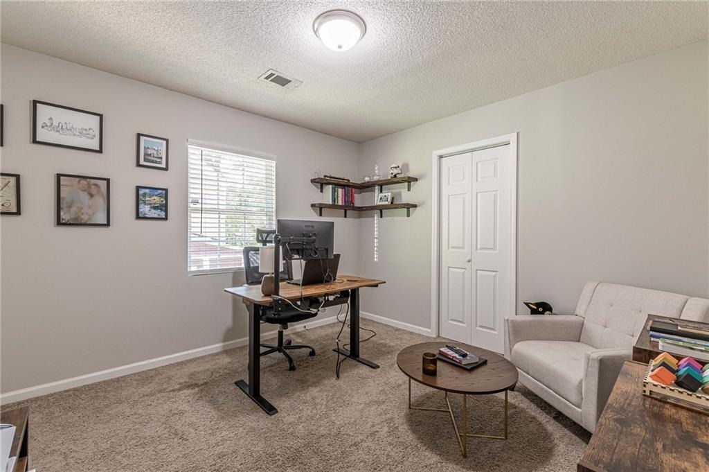 2458 Crestview Avenue - Photo 18