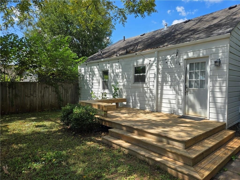 2495 Amelia Avenue - Photo 8