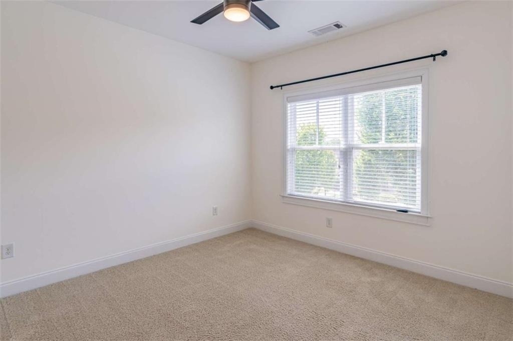 829 Adler Court - Photo 32