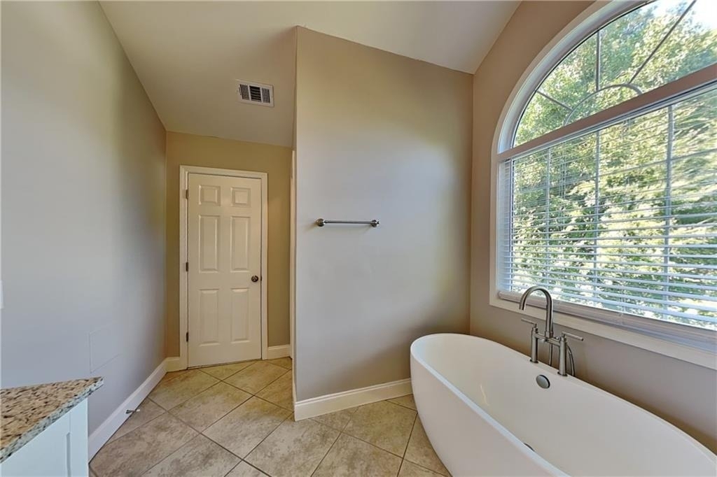 2405 Compton Place - Photo 6