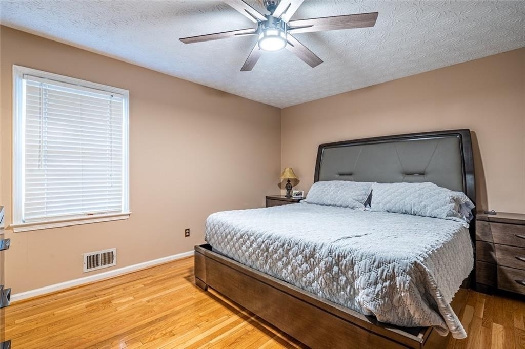465 Dobbs Road - Photo 17