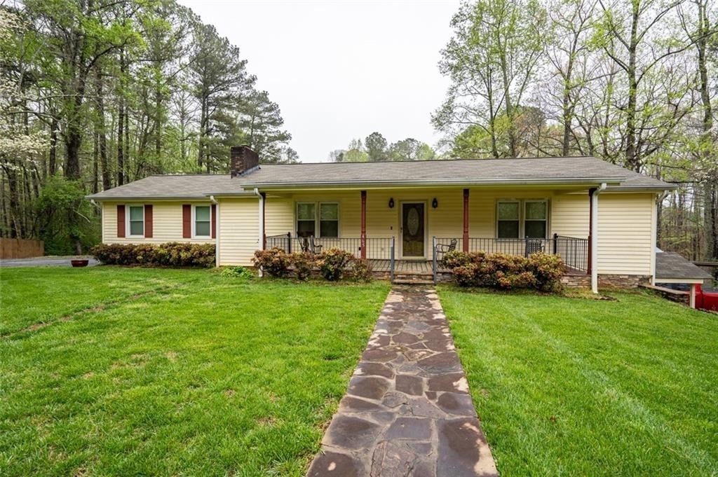 465 Dobbs Road - Photo 0