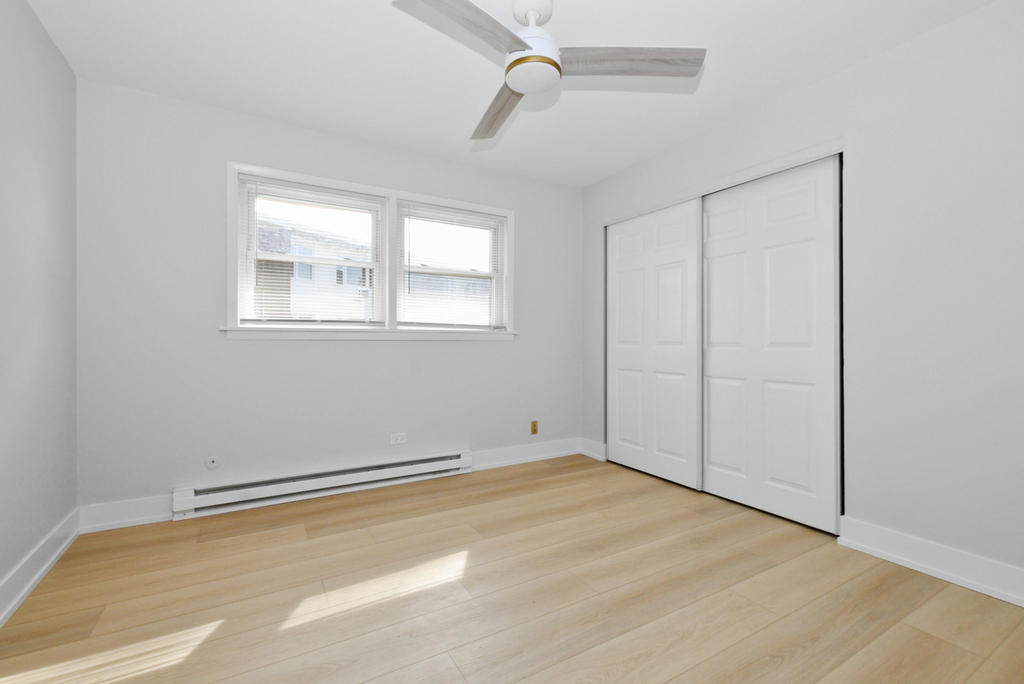 11015 S Lloyd Drive - Photo 10
