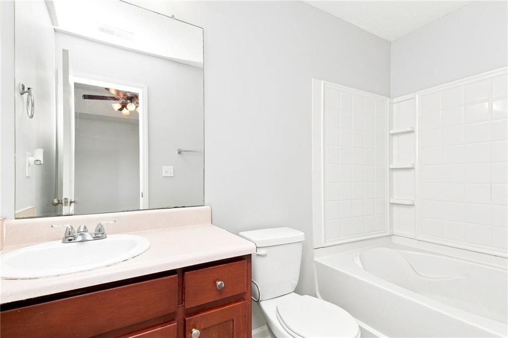 8643 Thomas Lane - Photo 11