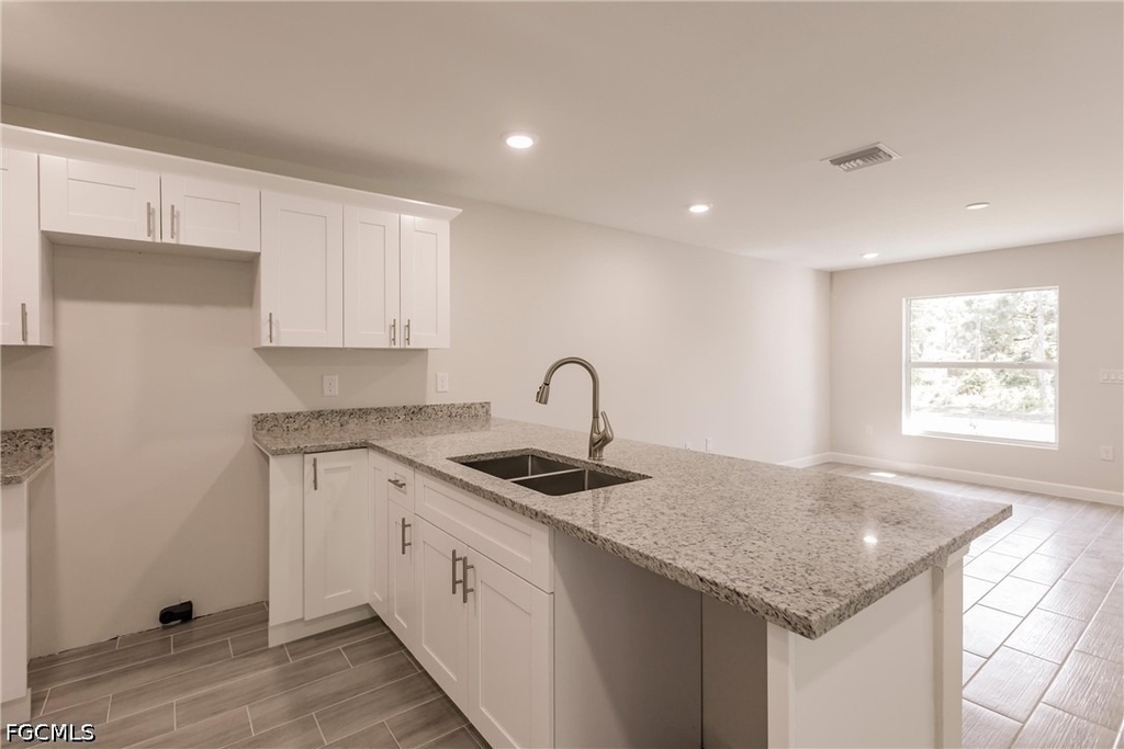 4780 15th Street Sw - Photo 6
