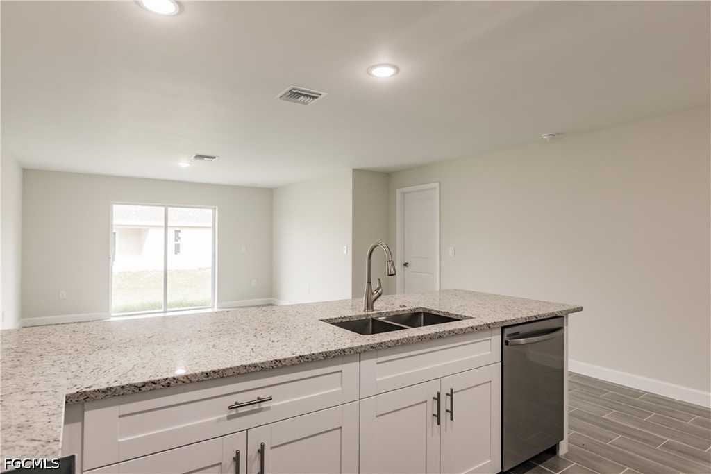 4724 22nd Street Sw - Photo 9