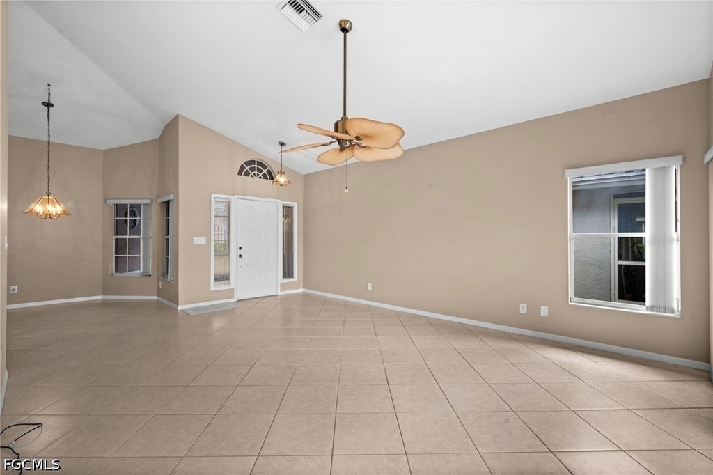 13648 Admiral Court - Photo 3