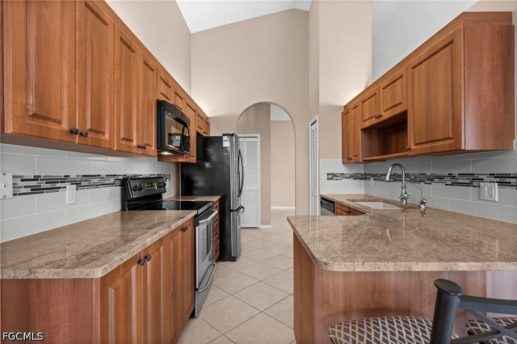 13648 Admiral Court - Photo 8