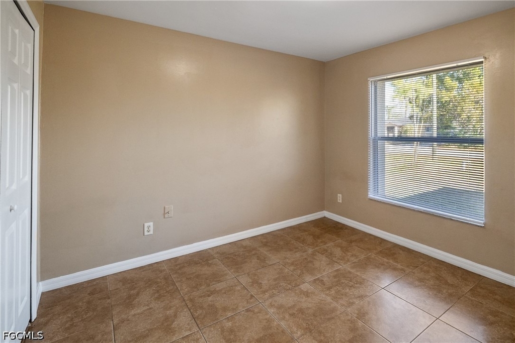 5107 25th Street Sw - Photo 3