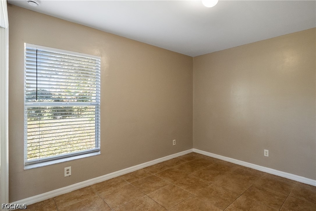 5107 25th Street Sw - Photo 12