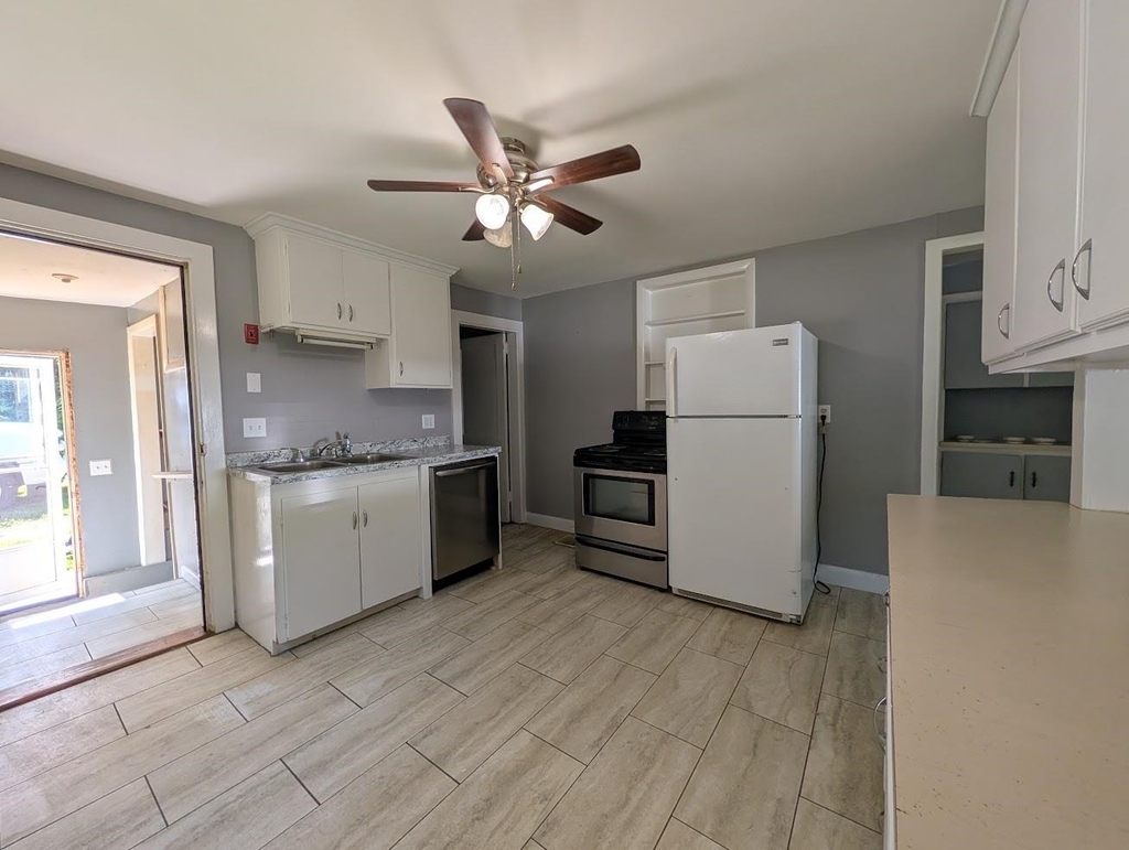 65 Perry - Photo 5