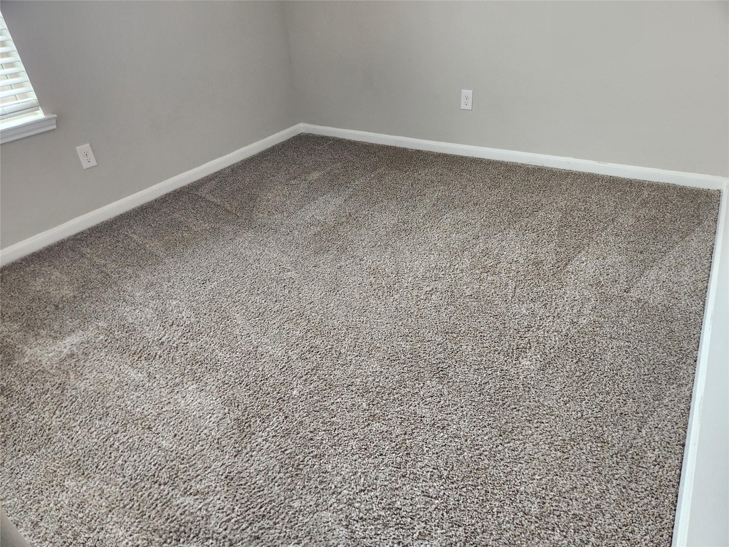 8519 Golden Field Drive - Photo 17