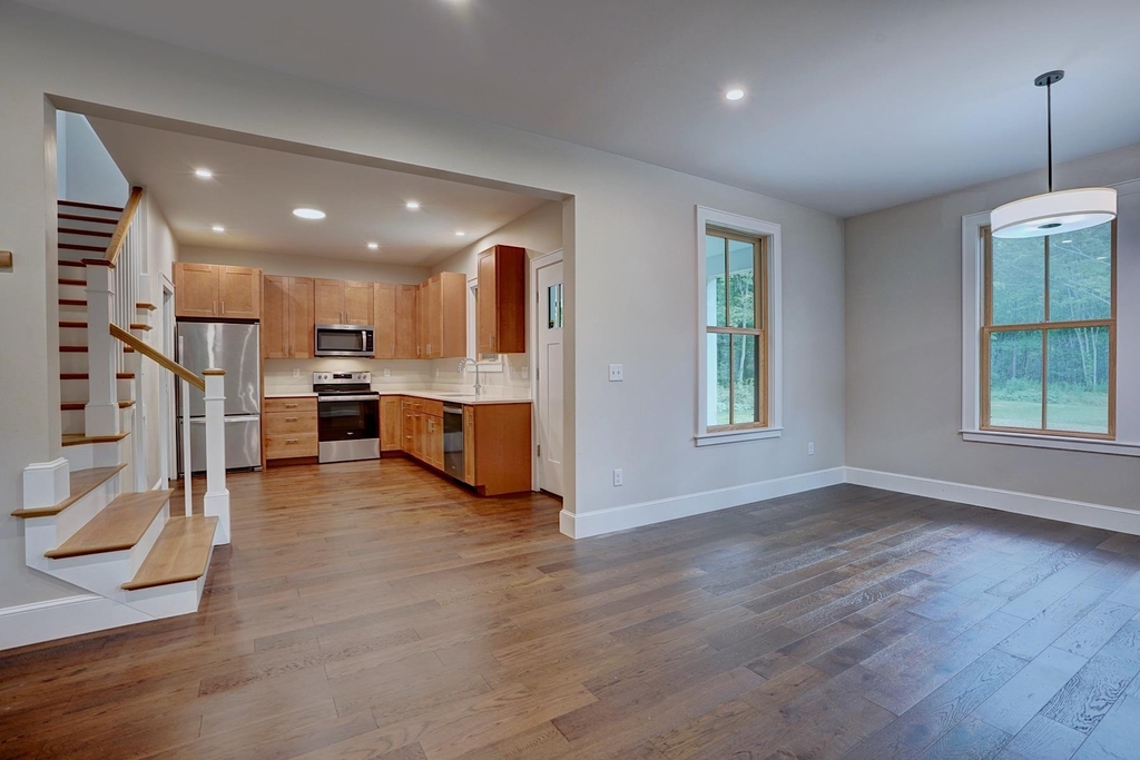 59 Central - Photo 3