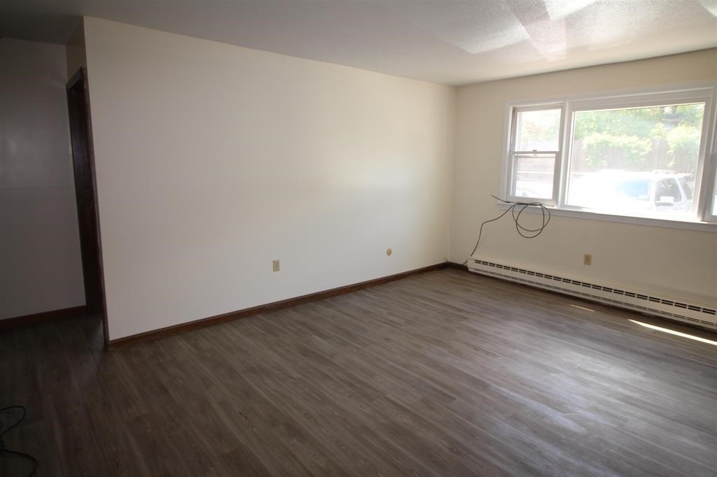 73 East Broadway - Photo 5